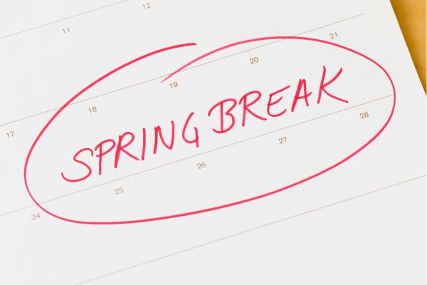 Spring Break Week 2020 Spring Break 101: Budgeting, Safety, and | Yellow Jacket Family Hive